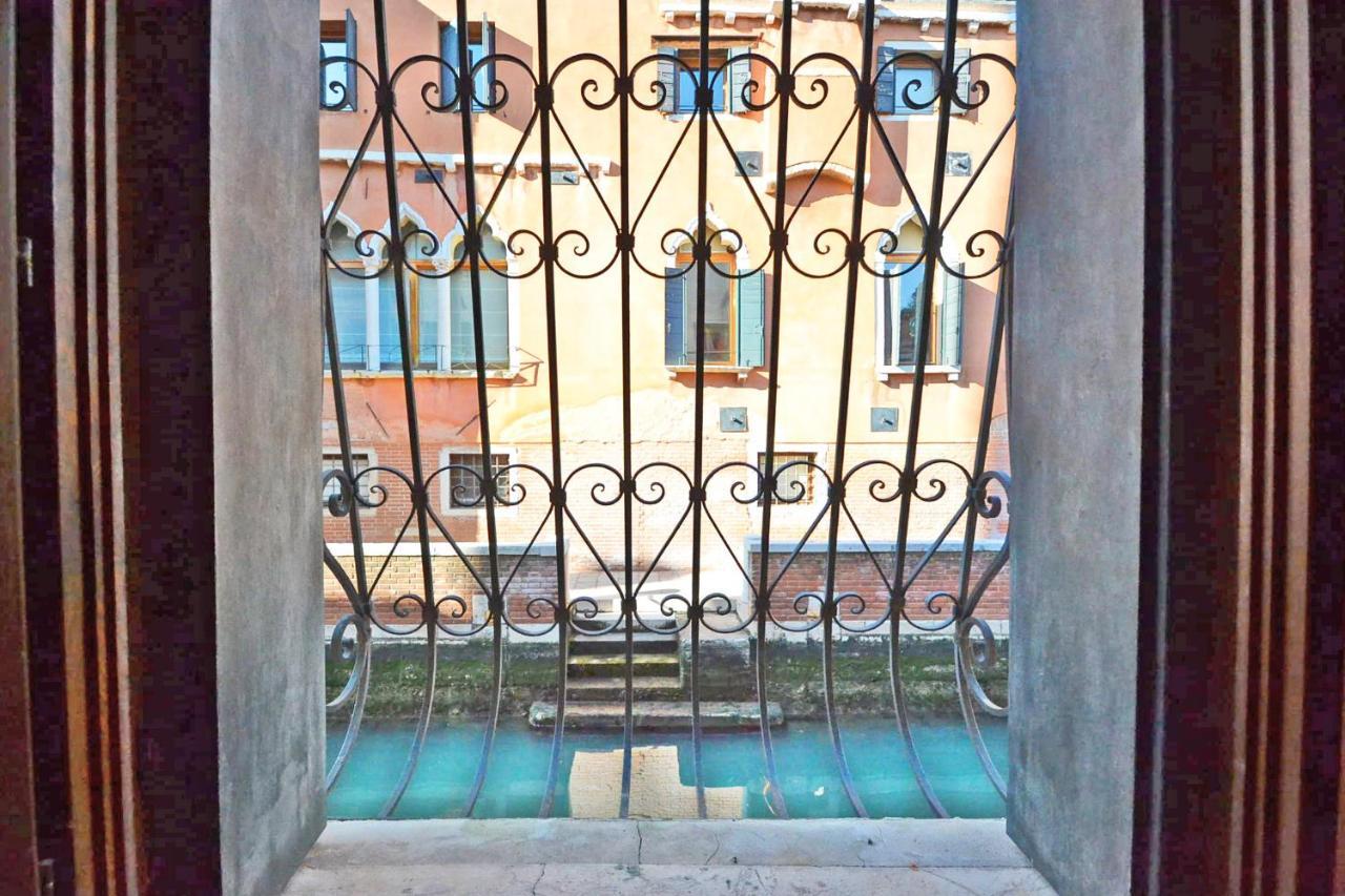 San Barnaba On The Canal Venecia Exterior foto